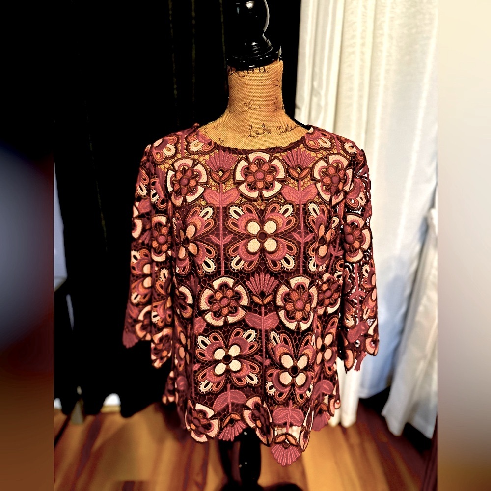 Floral Patterned Women's Top